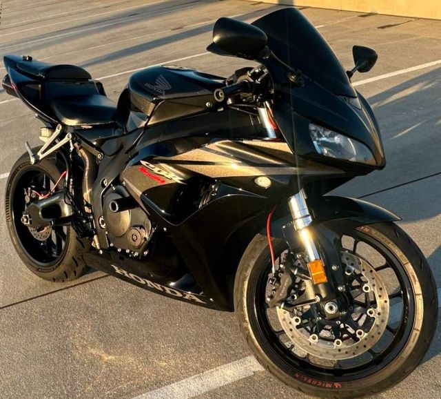 2007 Honda CBR 1000RR | Dania Beach, Florida | Top Gear Inc. 2007 Honda CBR 1000RR | Dania Beach, Florida | Top Gear Inc.