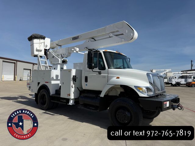 2007 International 7300 4X4 Bucket Truck
