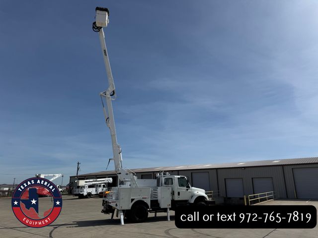 2007 International 7300 4X4 Bucket Truck