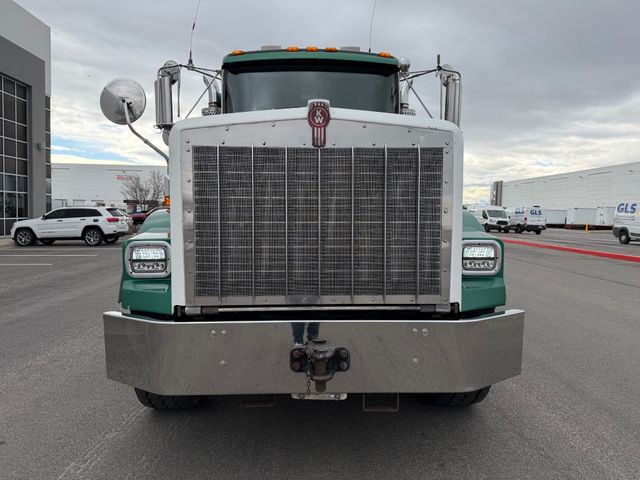 2007 Kenworth T800  Wide Hood 