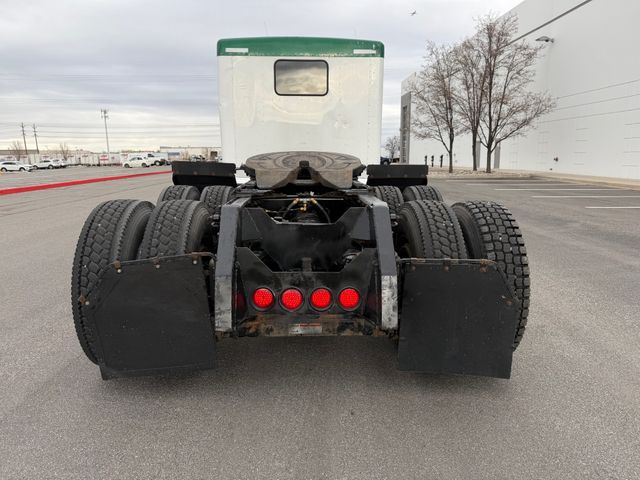 2007 Kenworth T800  Wide Hood 