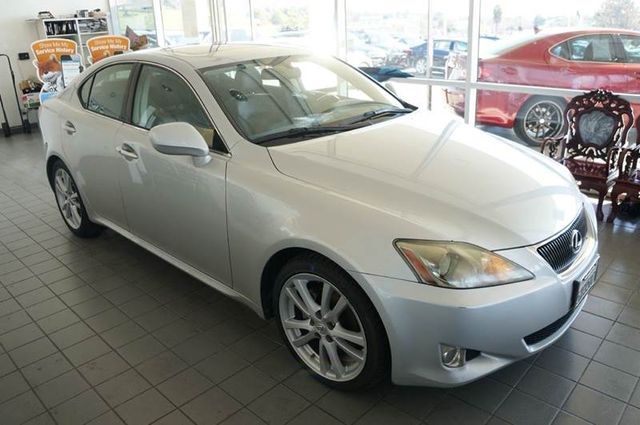 2007 Lexus IS 250 Base 4dr Sedan (2.5L V6 6A)