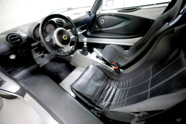 2007 Lotus Elise | Burbank, California | MDK International 2007 Lotus Elise | Burbank, California | MDK International