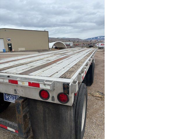 2007 Other Utility Trailer MFG Co. 48ft Flatbed Trailer Model FS2CHA