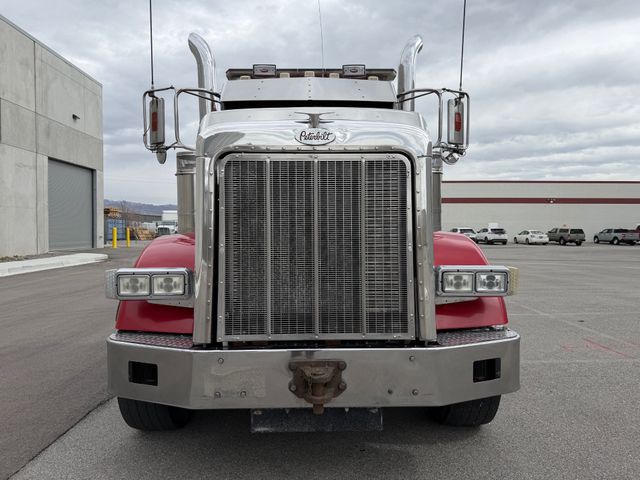 2007 Peterbilt 367 625HP - Heavy Haul Day Cab