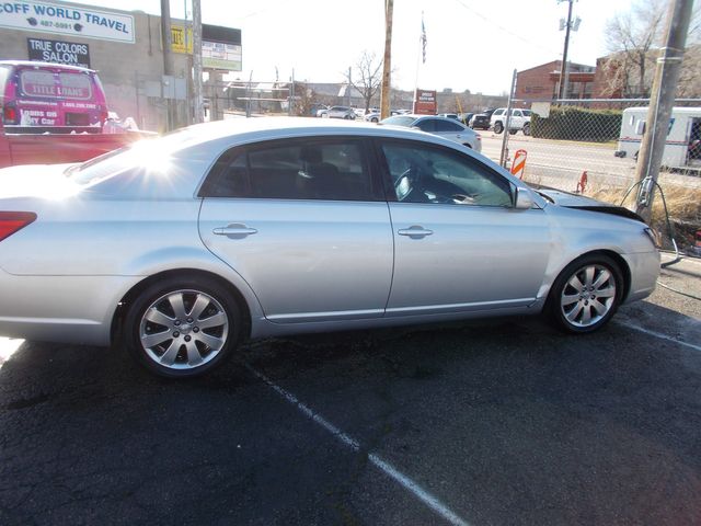 2007 Toyota Avalon XL