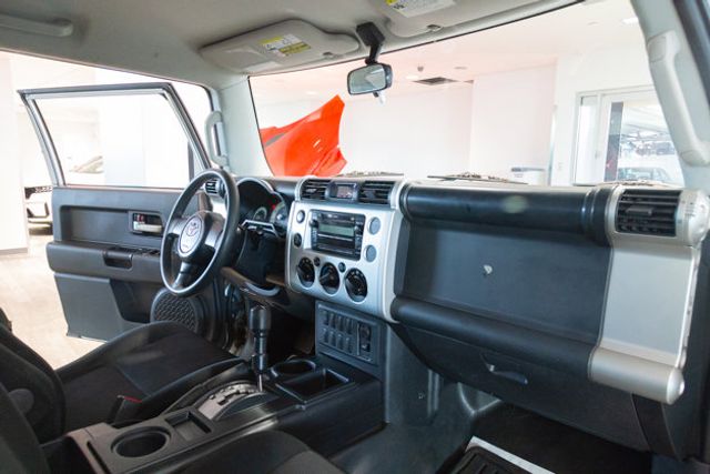 2007 Toyota FJ Cruiser 2WD