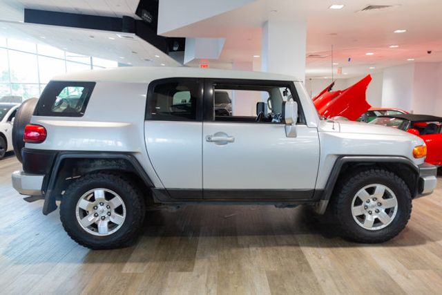 2007 Toyota FJ Cruiser 2WD