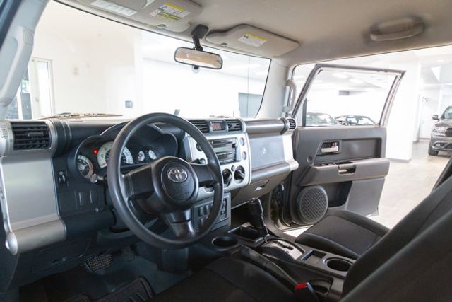 2007 Toyota FJ Cruiser 2WD