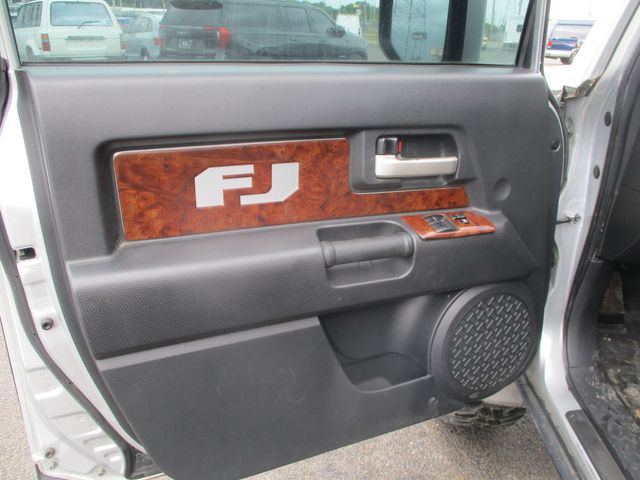 2007 Toyota FJ Cruiser Base