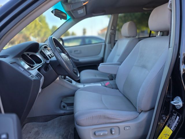 2007 Toyota Highlander Base