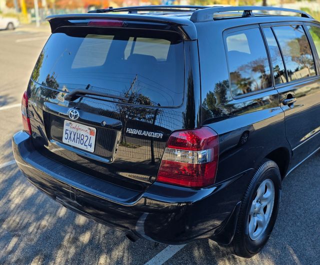 2007 Toyota Highlander Base 2007 Toyota Highlander Base