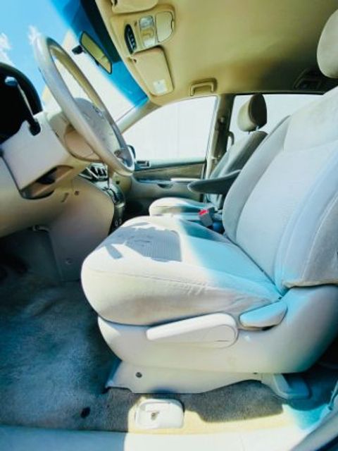 2007 Toyota Sienna CE FWD 7-Passenger | Lubbock, TX | Chaparral Motors - Lubbock 2007 Toyota Sienna CE FWD 7-Passenger | Lubbock, TX | Chaparral Motors - Lubbock