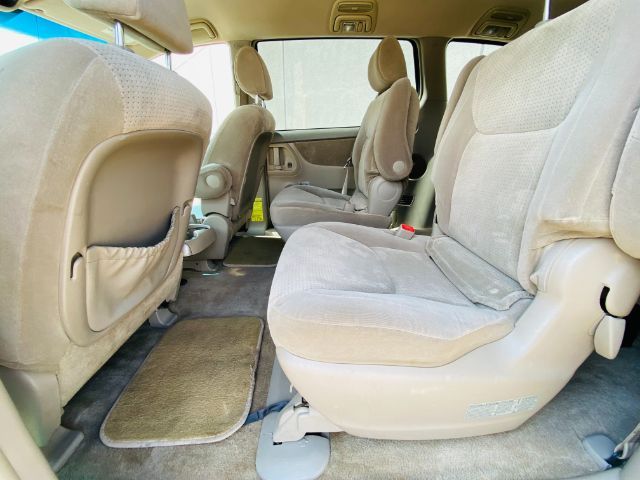 2007 Toyota Sienna CE FWD 7-Passenger | Lubbock, TX | Chaparral Motors - Lubbock 2007 Toyota Sienna CE FWD 7-Passenger | Lubbock, TX | Chaparral Motors - Lubbock