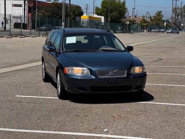 2007 Volvo V70 2.4 | Reseda, CA | Angeles Auto Alliance