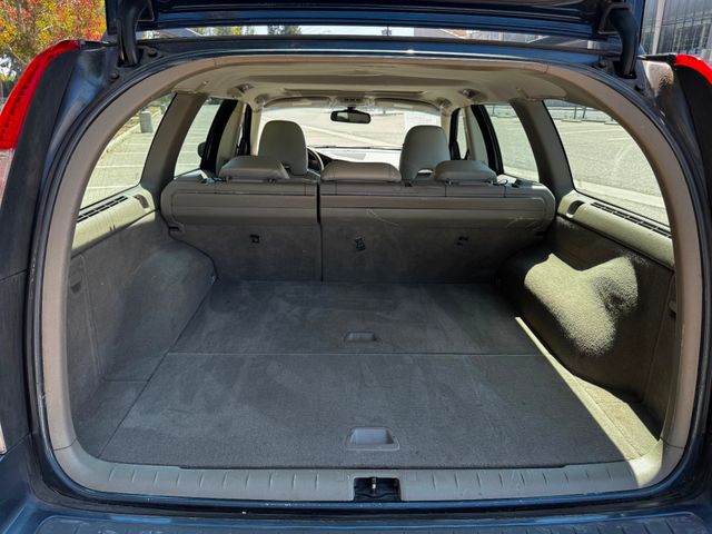 2007 Volvo V70 2.4 | Reseda, CA | Angeles Auto Alliance