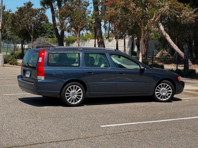 2007 Volvo V70 2.4 | Reseda, CA | Angeles Auto Alliance