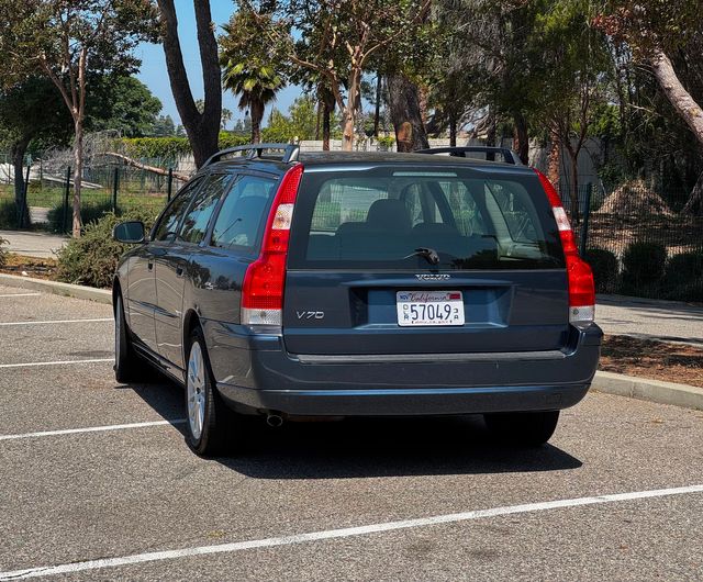 2007 Volvo V70 2.4 | Reseda, CA | Angeles Auto Alliance