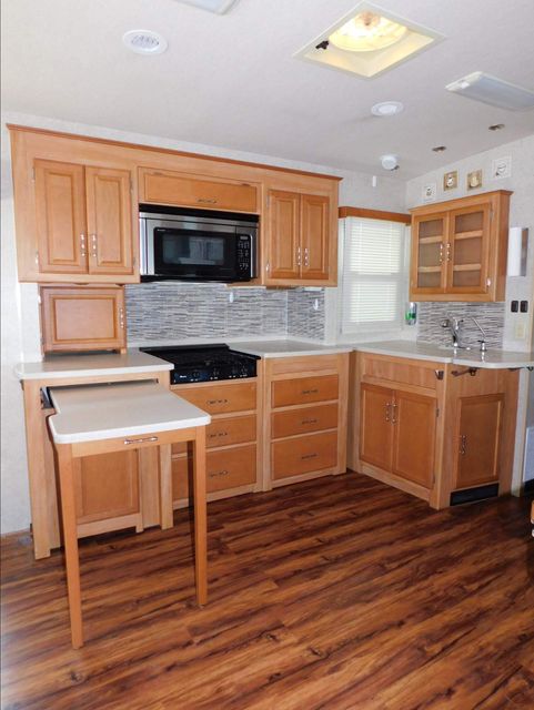 2007 Winnebago Voyage 35A