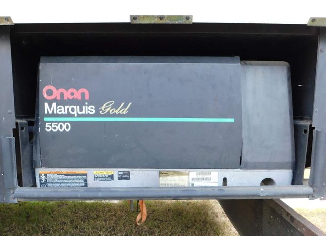 2007 Winnebago Voyage 35A