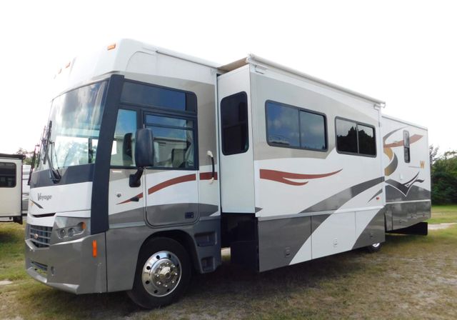 2007 Winnebago Voyage 35A | Hudson, Florida | R.V. World of Hudson Inc. in Hudson, Florida 34667