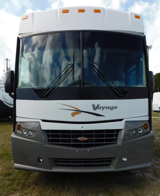 2007 Winnebago Voyage 35A