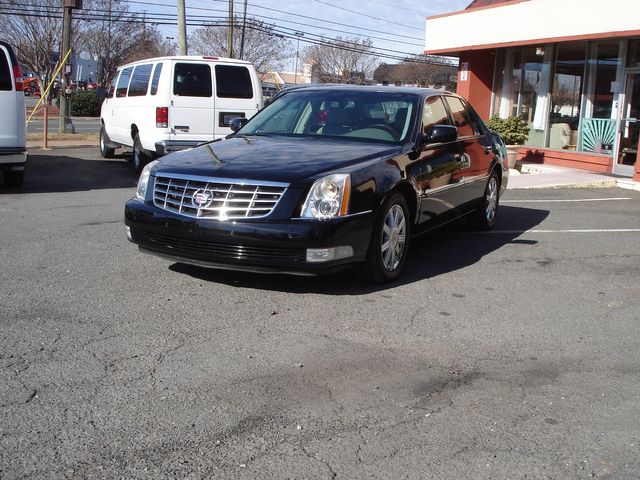 2008 Cadillac DTS Base | Charlotte, North Carolina | ADVENTURE VANS 2008 Cadillac DTS Base | Charlotte, North Carolina | ADVENTURE VANS