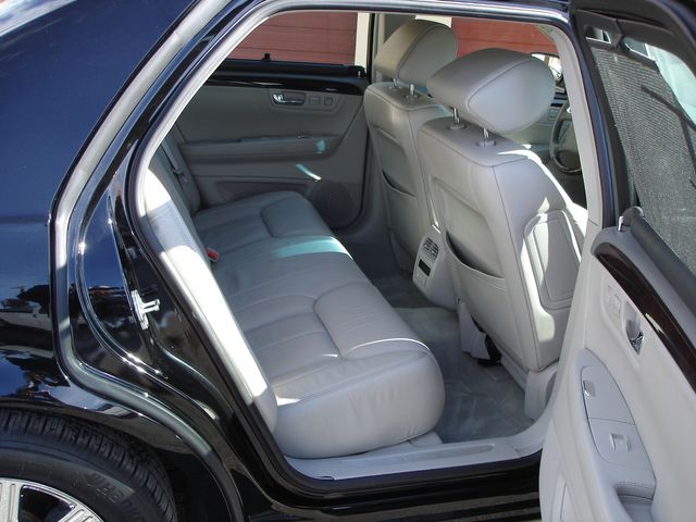 2008 Cadillac DTS Base | Charlotte, North Carolina | ADVENTURE VANS 2008 Cadillac DTS Base | Charlotte, North Carolina | ADVENTURE VANS