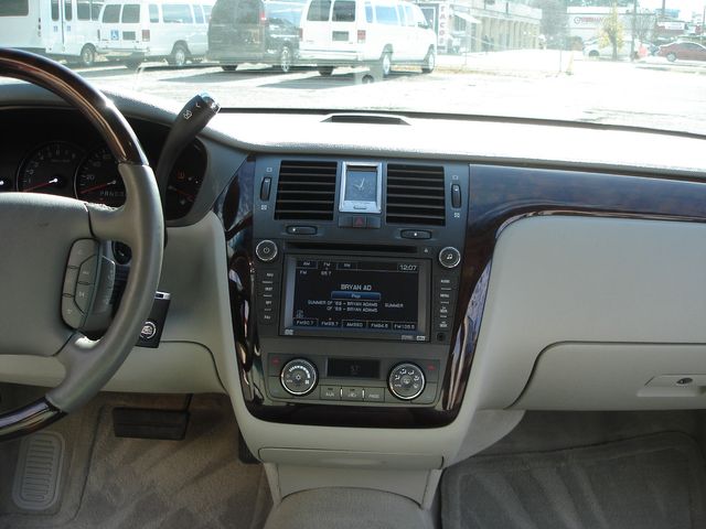 2008 Cadillac DTS Base | Charlotte, North Carolina | ADVENTURE VANS 2008 Cadillac DTS Base | Charlotte, North Carolina | ADVENTURE VANS