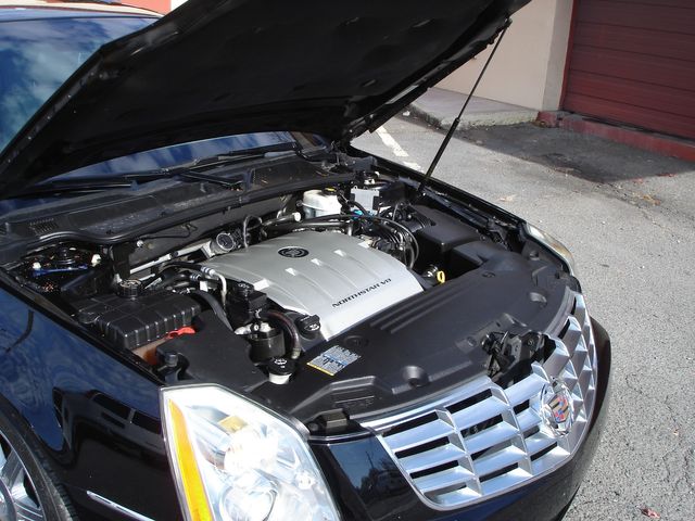 2008 Cadillac DTS Base | Charlotte, North Carolina | ADVENTURE VANS 2008 Cadillac DTS Base | Charlotte, North Carolina | ADVENTURE VANS