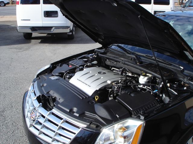 2008 Cadillac DTS Base | Charlotte, North Carolina | ADVENTURE VANS 2008 Cadillac DTS Base | Charlotte, North Carolina | ADVENTURE VANS