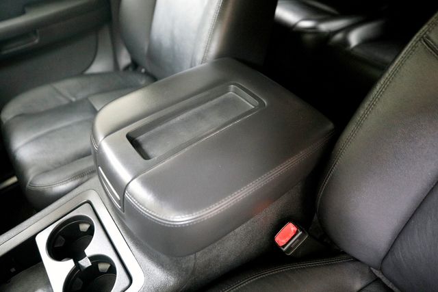 2008 Chevrolet Avalanche LT | Burbank, California | MDK International 2008 Chevrolet Avalanche LT | Burbank, California | MDK International