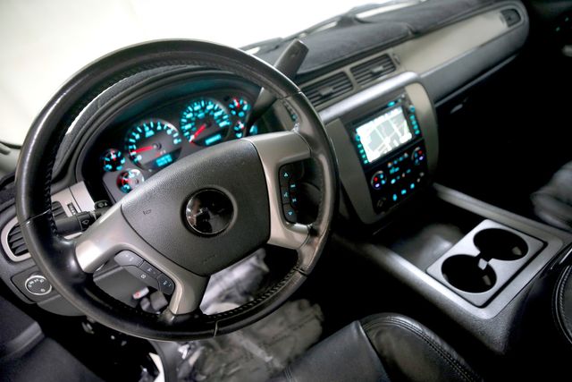 2008 Chevrolet Avalanche LT | Burbank, California | MDK International 2008 Chevrolet Avalanche LT | Burbank, California | MDK International