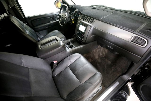 2008 Chevrolet Avalanche LT | Burbank, California | MDK International 2008 Chevrolet Avalanche LT | Burbank, California | MDK International