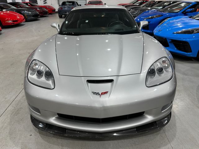 2008 Chevrolet Corvette Z06 2LZ, NAV, CF Splitter, Chromes, Only 41k | Dallas, Texas | Corvette Warehouse 