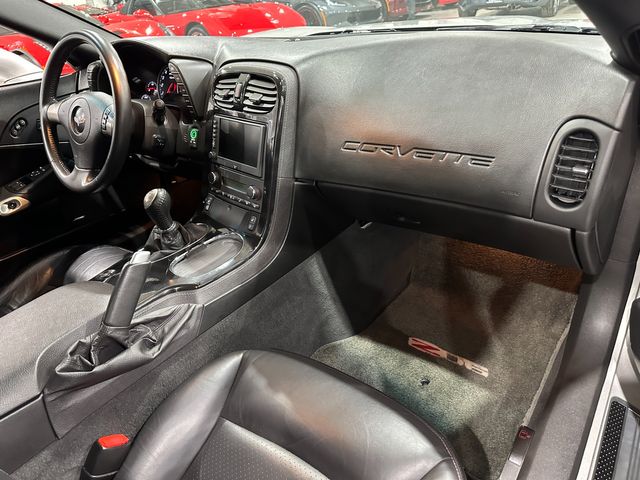2008 Chevrolet Corvette Z06 2LZ, NAV, CF Splitter, Chromes, Only 41k | Dallas, Texas | Corvette Warehouse 
