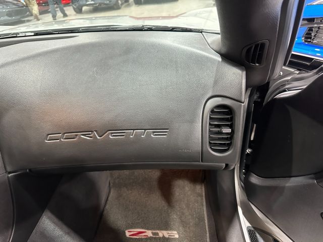 2008 Chevrolet Corvette Z06 2LZ, NAV, CF Splitter, Chromes, Only 41k | Dallas, Texas | Corvette Warehouse 
