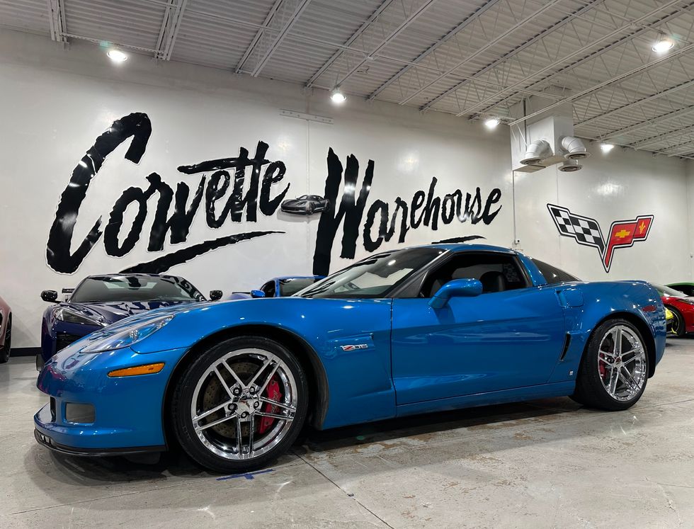 ベジットブルー 2008 Chevrolet Corvette Z06 2LZ, NAV, Lloyd's, Chromes, Only 34k