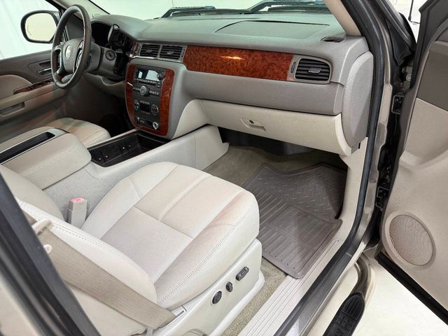 2008 Chevrolet Silverado 1500 LTZ 2WD 4dr Crew Cab 5.8 ft. SB | Houston, TX | Houston Auto Credit 2008 Chevrolet Silverado 1500 LTZ 2WD 4dr Crew Cab 5.8 ft. SB | Houston, TX | Houston Auto Credit