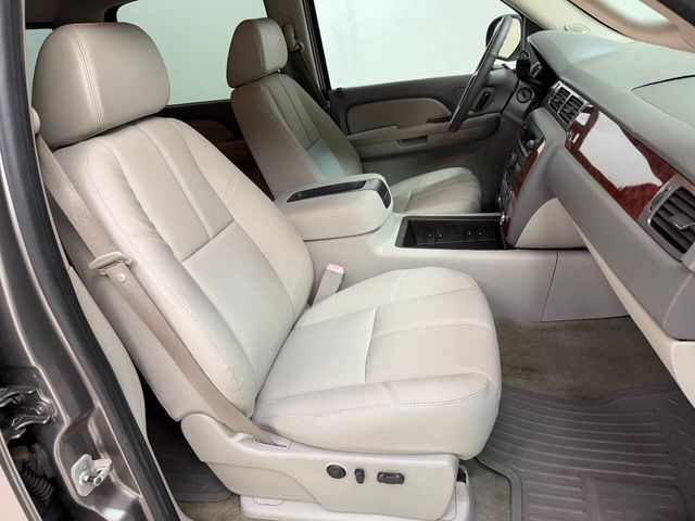 2008 Chevrolet Silverado 1500 LTZ 2WD 4dr Crew Cab 5.8 ft. SB | Houston, TX | Houston Auto Credit 2008 Chevrolet Silverado 1500 LTZ 2WD 4dr Crew Cab 5.8 ft. SB | Houston, TX | Houston Auto Credit