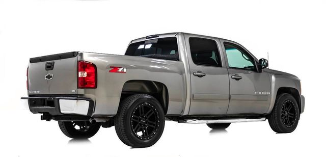 2008 Chevrolet Silverado 1500 LTZ 2WD 4dr Crew Cab 5.8 ft. SB | Houston, TX | Houston Auto Credit 2008 Chevrolet Silverado 1500 LTZ 2WD 4dr Crew Cab 5.8 ft. SB | Houston, TX | Houston Auto Credit