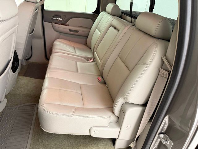 2008 Chevrolet Silverado 1500 LTZ 2WD 4dr Crew Cab 5.8 ft. SB | Houston, TX | Houston Auto Credit 2008 Chevrolet Silverado 1500 LTZ 2WD 4dr Crew Cab 5.8 ft. SB | Houston, TX | Houston Auto Credit