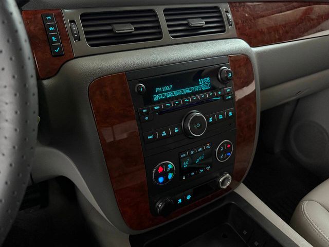 2008 Chevrolet Silverado 1500 LTZ 2WD 4dr Crew Cab 5.8 ft. SB | Houston, TX | Houston Auto Credit 2008 Chevrolet Silverado 1500 LTZ 2WD 4dr Crew Cab 5.8 ft. SB | Houston, TX | Houston Auto Credit