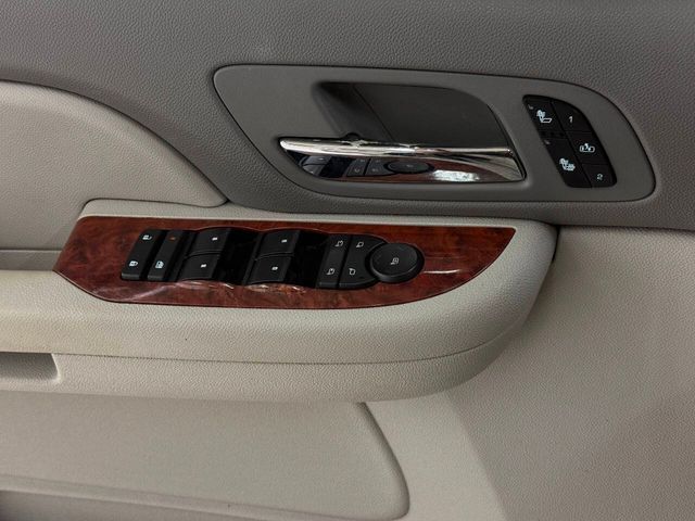 2008 Chevrolet Silverado 1500 LTZ 2WD 4dr Crew Cab 5.8 ft. SB | Houston, TX | Houston Auto Credit 2008 Chevrolet Silverado 1500 LTZ 2WD 4dr Crew Cab 5.8 ft. SB | Houston, TX | Houston Auto Credit