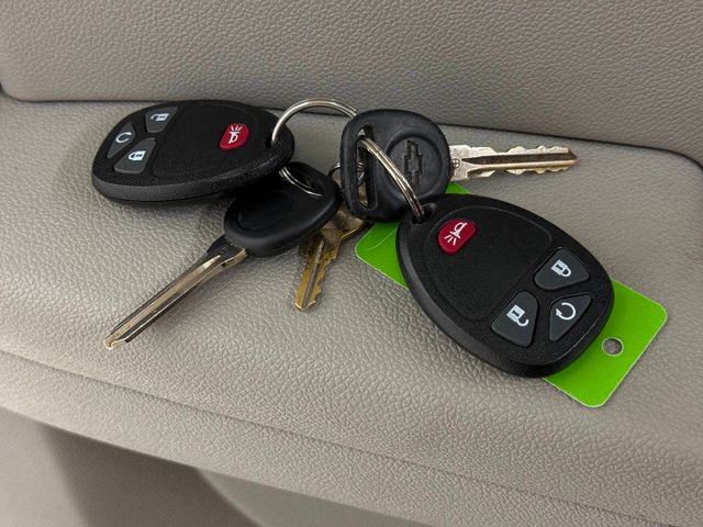 2008 Chevrolet Silverado 1500 LTZ 2WD 4dr Crew Cab 5.8 ft. SB | Houston, TX | Houston Auto Credit 2008 Chevrolet Silverado 1500 LTZ 2WD 4dr Crew Cab 5.8 ft. SB | Houston, TX | Houston Auto Credit