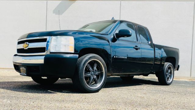 2008 Chevrolet Silverado 1500 LT1 Ext. Cab Short Box 2WD | Lubbock, TX | Chaparral Motors - Lubbock 2008 Chevrolet Silverado 1500 LT1 Ext. Cab Short Box 2WD | Lubbock, TX | Chaparral Motors - Lubbock