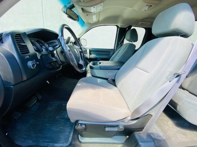 2008 Chevrolet Silverado 1500 LT1 Ext. Cab Short Box 4WD | Lubbock, TX | Chaparral Motors - Lubbock 2008 Chevrolet Silverado 1500 LT1 Ext. Cab Short Box 4WD | Lubbock, TX | Chaparral Motors - Lubbock