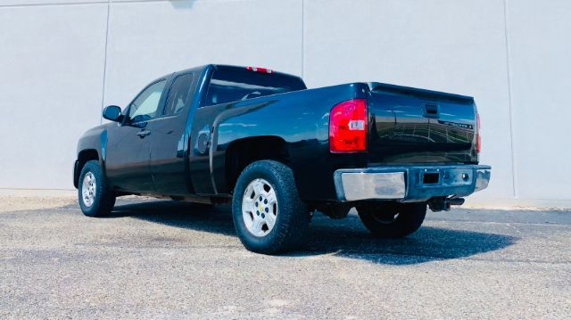 2008 Chevrolet Silverado 1500 LT1 Ext. Cab Short Box 4WD | Lubbock, TX | Chaparral Motors - Lubbock 2008 Chevrolet Silverado 1500 LT1 Ext. Cab Short Box 4WD | Lubbock, TX | Chaparral Motors - Lubbock