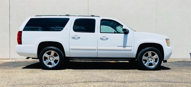 2008 Chevrolet Suburban LT2 1500 2WD | Lubbock, TX | Chaparral Motors - Lubbock 2008 Chevrolet Suburban LT2 1500 2WD | Lubbock, TX | Chaparral Motors - Lubbock