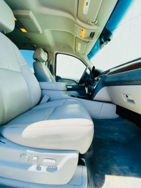 2008 Chevrolet Suburban LT2 1500 2WD | Lubbock, TX | Chaparral Motors - Lubbock 2008 Chevrolet Suburban LT2 1500 2WD | Lubbock, TX | Chaparral Motors - Lubbock